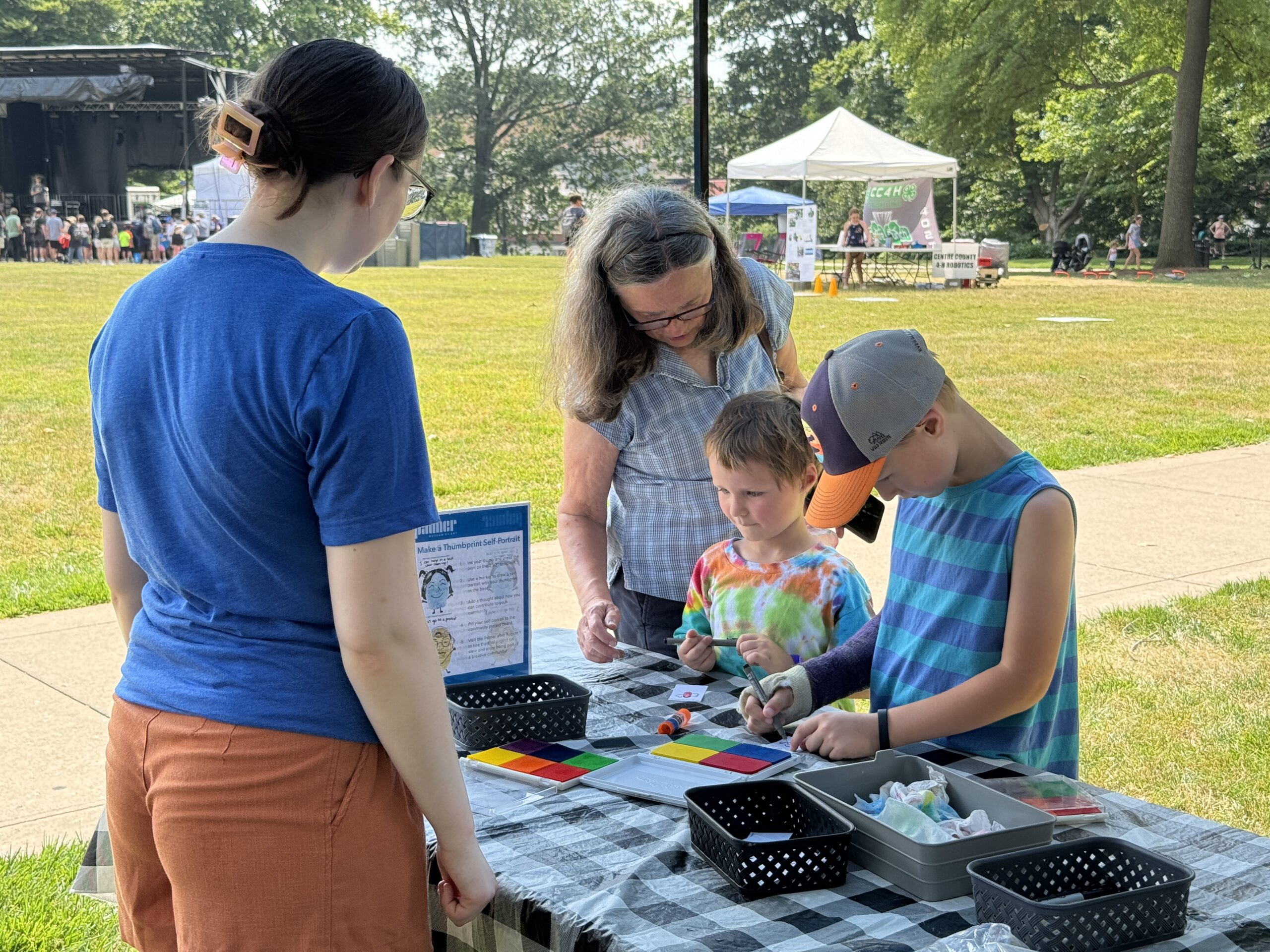 Palmer Museum outreach at Arts Fest